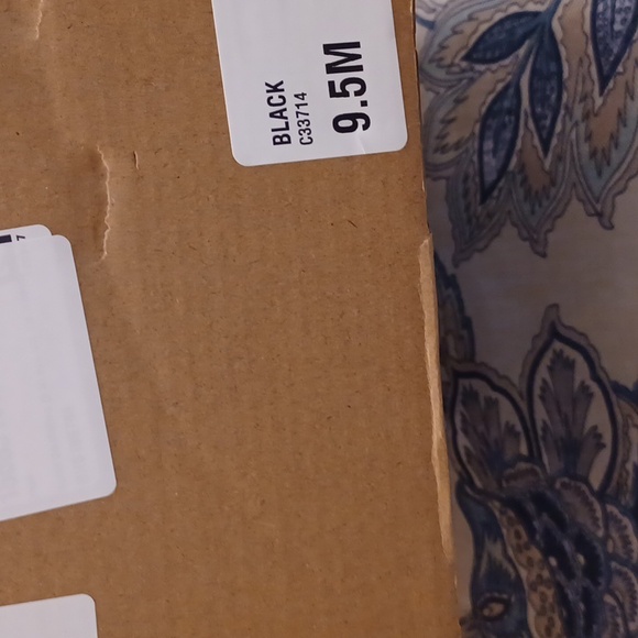 CLIFFS BY WHITE MOUNTAIN HOPE BLACK SZ 9.5 ANKLE BOOTS NWB - Picture 10 of 10